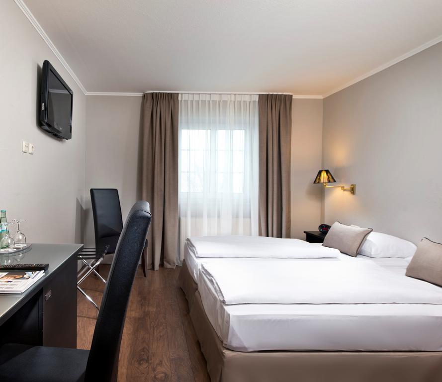 Hotel Munich North Neufahrn bei Freising Kamer foto