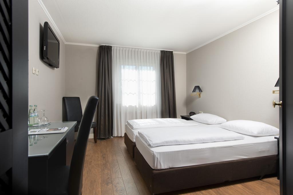 Hotel Munich North Neufahrn bei Freising Kamer foto